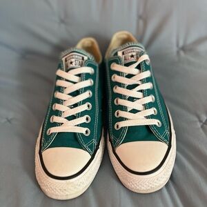 CONVERSE ALL STAR - Size 7 Women